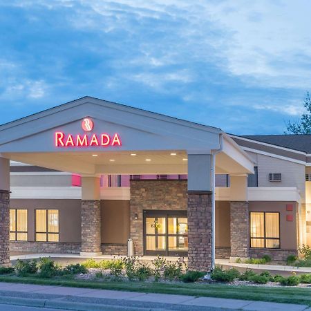 Ramada By Wyndham Minneapolis Golden Valley מראה חיצוני תמונה