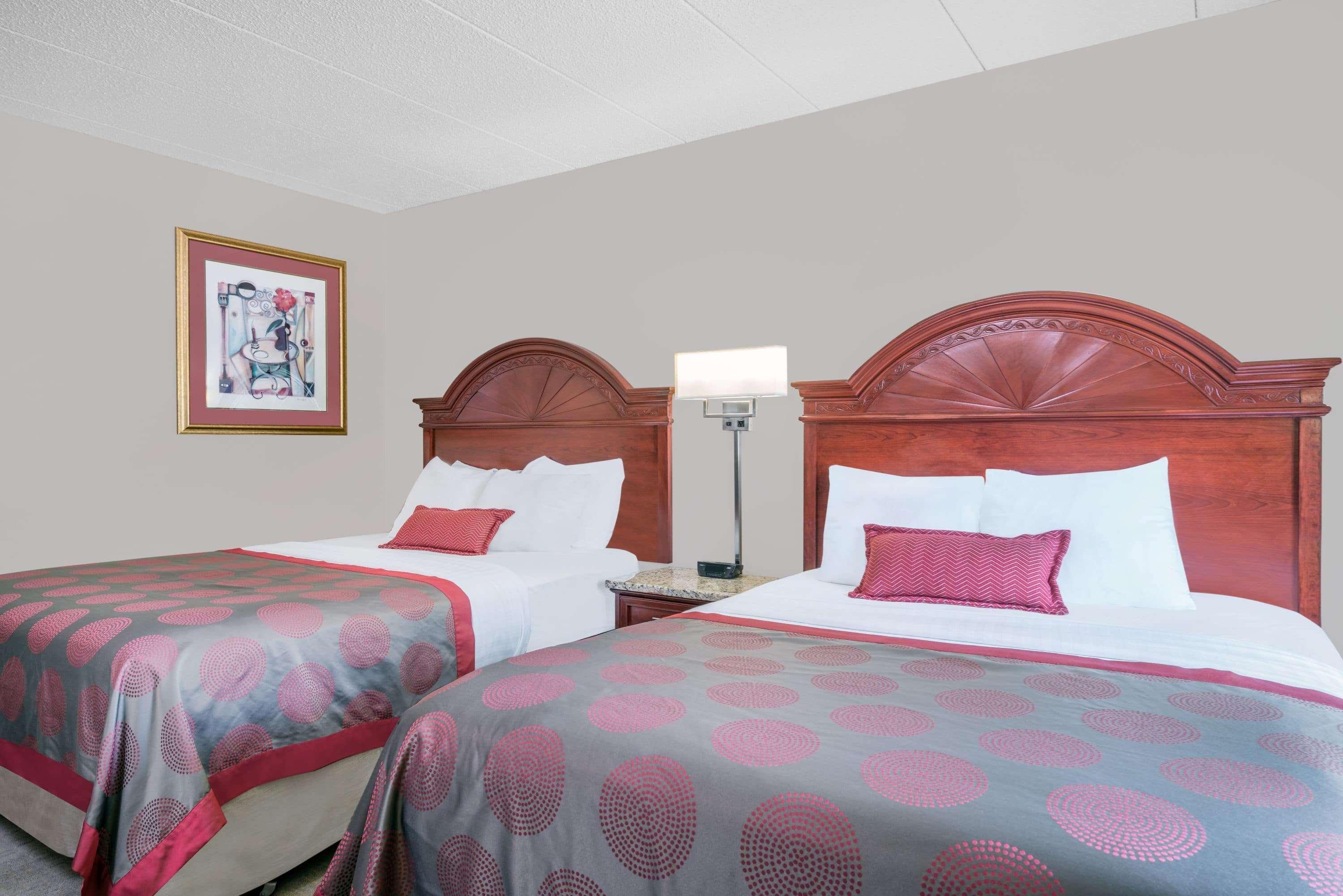 Ramada By Wyndham Minneapolis Golden Valley מראה חיצוני תמונה