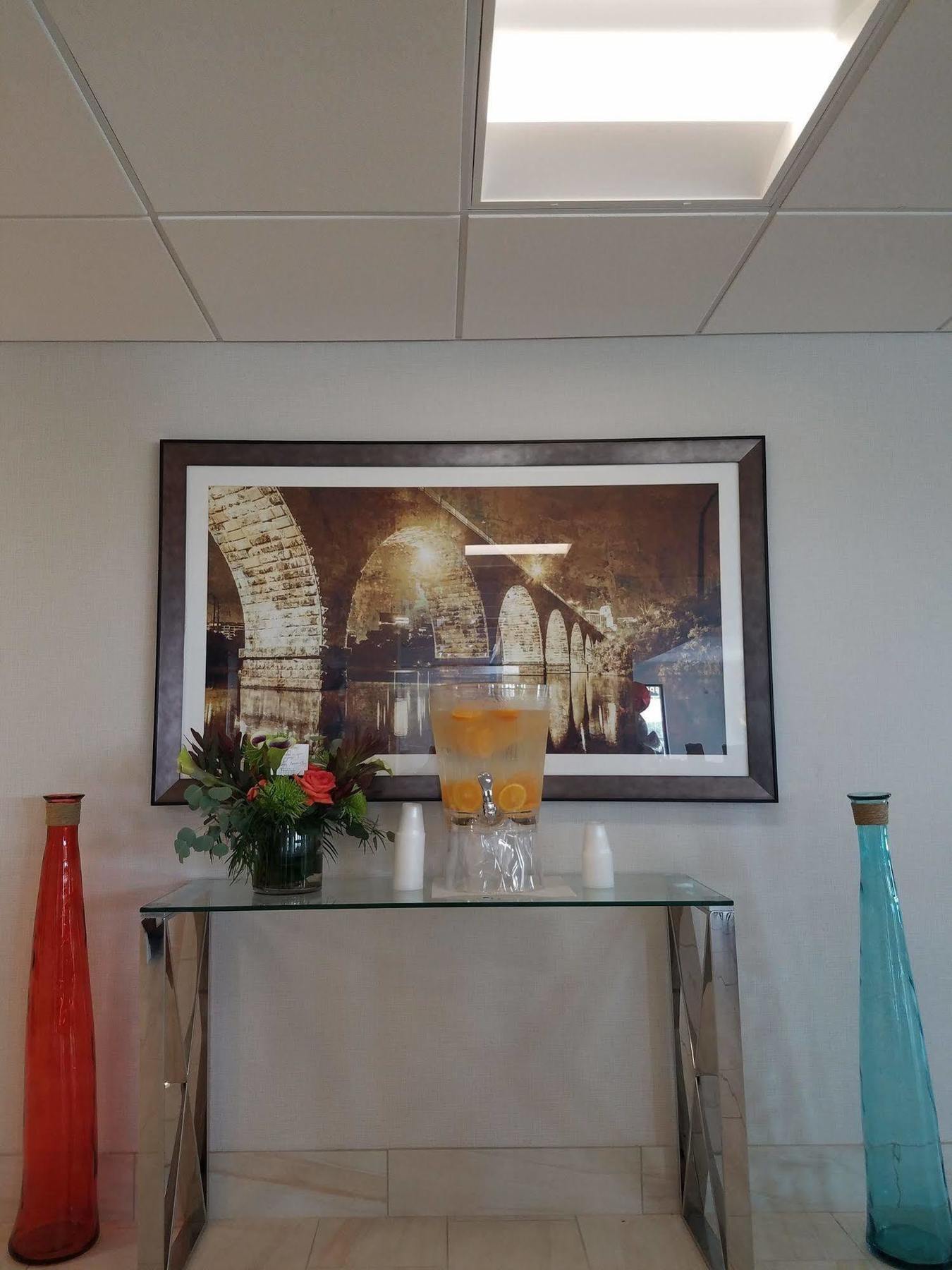 Ramada By Wyndham Minneapolis Golden Valley מראה חיצוני תמונה